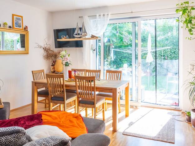 Wohnung zum Kauf 269.000 € 2 Zimmer 55,8 m² EG Striesen-Süd Dresden 01309