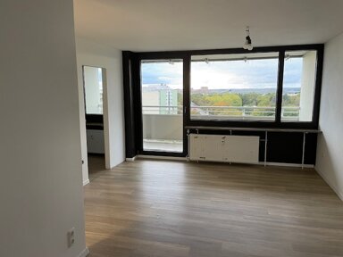 Wohnung zur Miete 645 € 1 Zimmer 39 m² frei ab sofort Waldeysenstraße Piusviertel Ingolstadt 85057