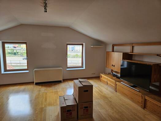 Wohnung zur Miete 600 € 3,5 Zimmer 90 m² 3. Geschoss frei ab sofort Bratfischwinkel 10 Altstadt Passau 94032