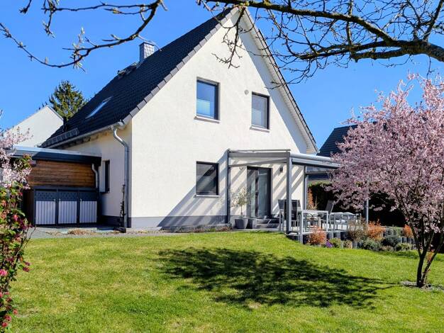 Einfamilienhaus zum Kauf 649.000 € 4 Zimmer 109 m² 608 m² Grundstück Klotzsche Dresden 01109