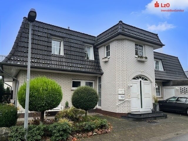 Mehrfamilienhaus zum Kauf 469.500 € 9 Zimmer 265 m²<br/>Wohnfläche 652 m²<br/>Grundstück Goldenstedt Goldenstedt 49424