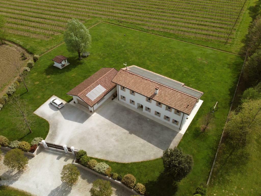 Einfamilienhaus zum Kauf 950.000 € 5 Zimmer 366 m²<br/>Wohnfläche 3.466 m²<br/>Grundstück Fiume Veneto, Pordenone 33080