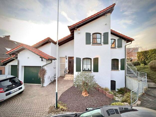 Einfamilienhaus zum Kauf 689.000 € 10 Zimmer 273 m² 592 m² Grundstück Elsen Grevenbroich 41515