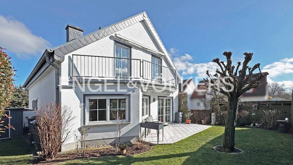 Einfamilienhaus zum Kauf 625.000 € 8 Zimmer 175,3 m² 341 m² Grundstück Bruchenbrücken Friedberg (Hessen) 61169