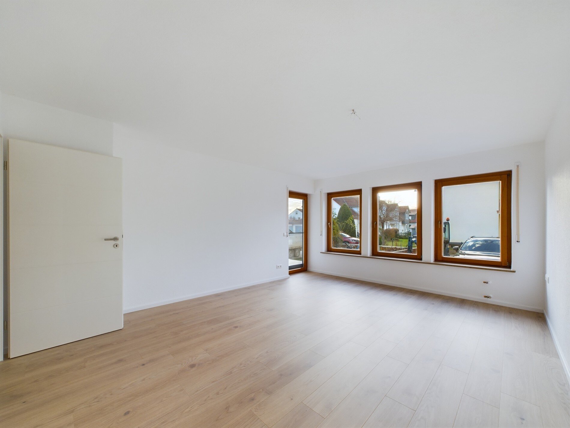 Mehrfamilienhaus zum Kauf provisionsfrei 899.000 € 11 Zimmer 247 m²<br/>Wohnfläche 671 m²<br/>Grundstück Bellenberg 89287