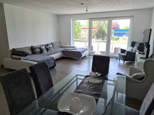 Terrassenwohnung zur Miete 990 € 3 Zimmer 82 m² Geschoss EG/3 frei ab 01.04.2026 Basler Straße 72 Bad Säckingen 79713