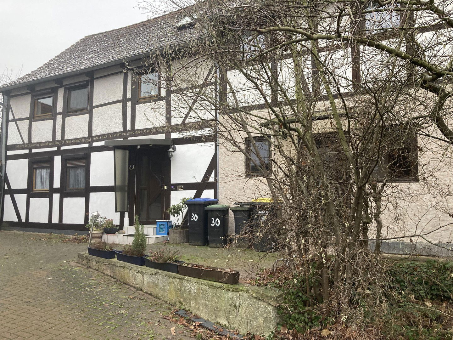 Einfamilienhaus zum Kauf provisionsfrei 400.000 € 10 Zimmer 336 m²<br/>Wohnfläche 985 m²<br/>Grundstück Sickte 38173