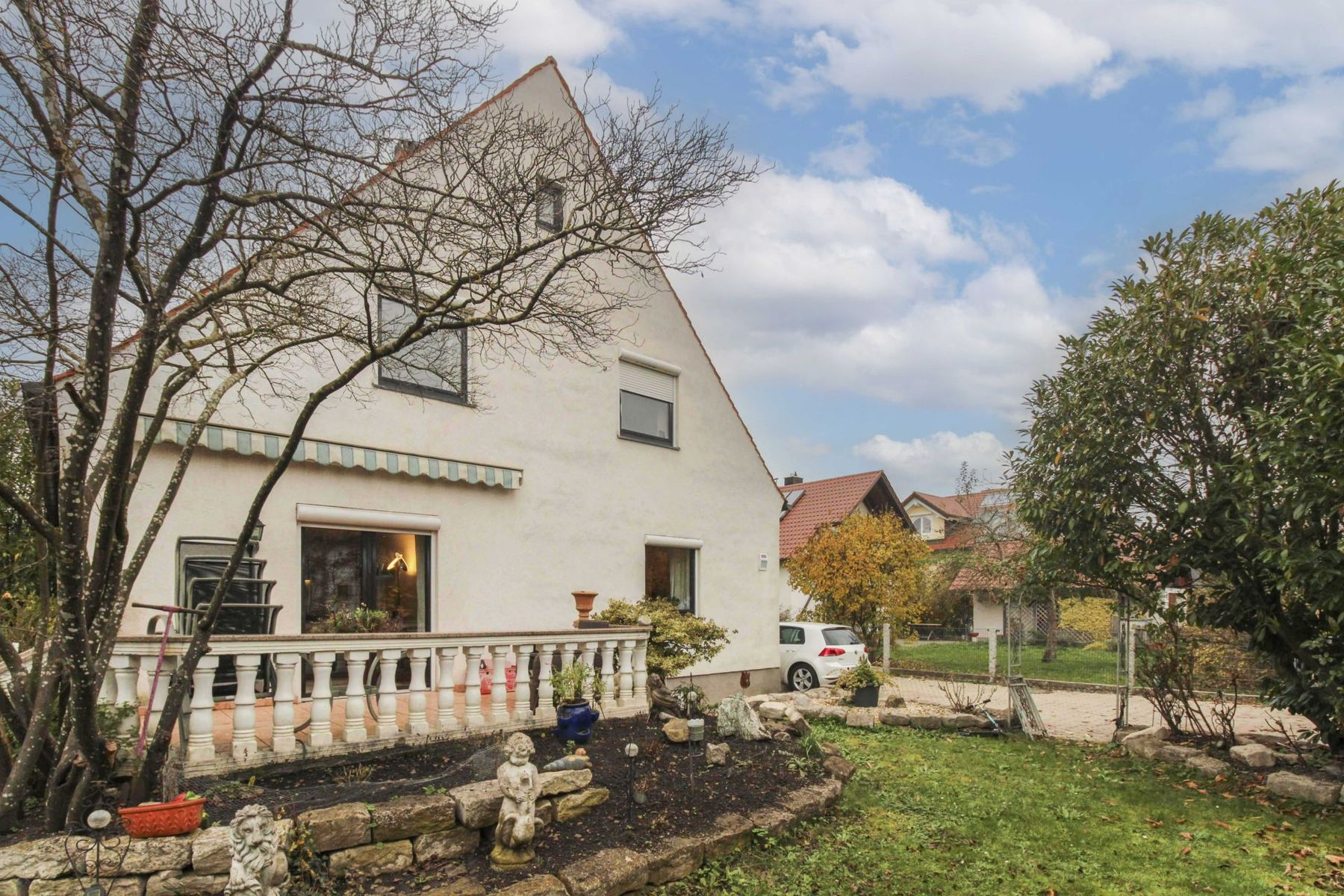 Mehrfamilienhaus zum Kauf als Kapitalanlage geeignet 1.185.000 € 6 Zimmer 180 m²<br/>Wohnfläche 780 m²<br/>Grundstück Emmering Emmering 82275