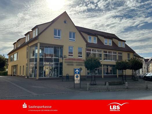 Wohn- und Geschäftshaus zum Kauf als Kapitalanlage geeignet 1.250.000 € 10 Zimmer 1.267 m² 944 m² Grundstück Querfurt Querfurt 06268