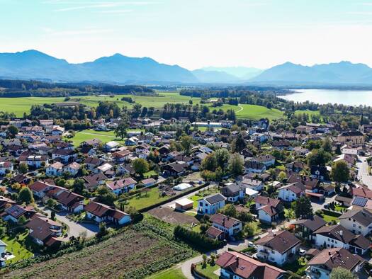 Grundstück zum Kauf 849.800 € 1.080 m² Grundstück frei ab sofort Chieming Chieming 83339