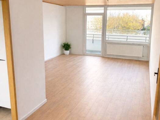 Wohnung zur Miete 800 € 3 Zimmer 80 m² frei ab sofort Bergl Schweinfurt 97424