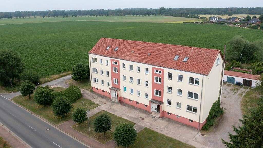 Wohnung zur Miete 325 € 3 Zimmer 59 m² Lindenstraße 15 Miesterhorst 39649