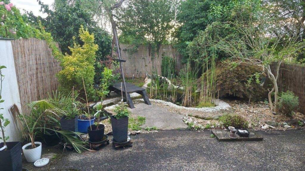 Reihenmittelhaus zur Miete 2.270 € 5 Zimmer 160 m² 130 m² Grundstück frei ab sofort Zorneding 85604