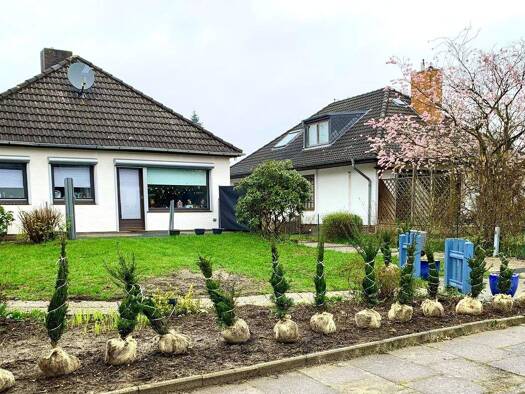 Einfamilienhaus zur Miete 2.400 € 5 Zimmer 148 m² 560 m² Grundstück frei ab 15.01.2026 Hermann-Löns-Weg 41d Rellingen 25462