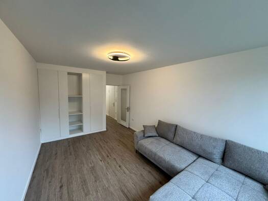 Wohnung zur Miete 850 € 1 Zimmer 42 m² Geschoss EG/3 frei ab 01.11.2026 Wersten Düsseldorf 40591