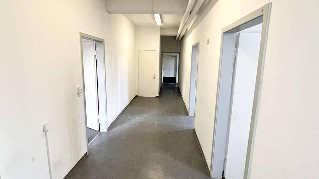 Lagerhalle zur Miete 144 m² Lagerfläche teilbar ab 115 m² Schwieberdingen 71701