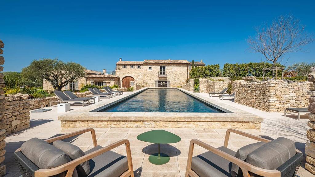 Einfamilienhaus zum Kauf 9.950.000 € 34 Zimmer 760 m² 70.889 m² Grundstück Oppède 84580