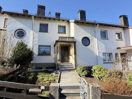 Reihenmittelhaus zum Kauf 135.000 € 4 Zimmer 95 m² 200 m² Grundstück Neuenrade 58809