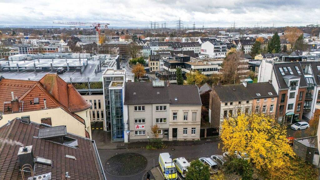 Stadthaus zum Kauf als Kapitalanlage geeignet 495.000 € 9 Zimmer 217 m² 401 m² Grundstück Siegburg 53721