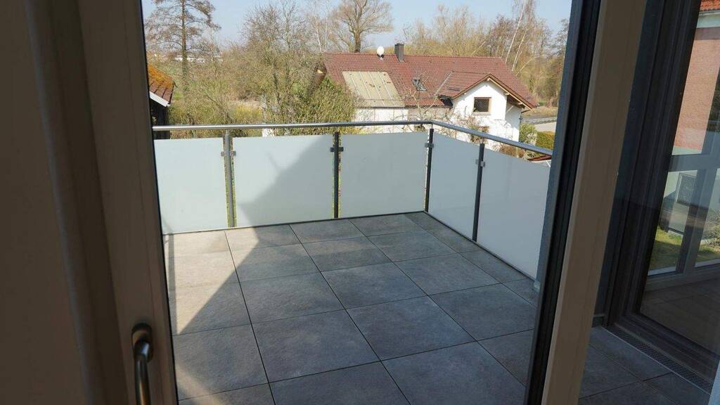 Wohnung zur Miete 800 € 2 Zimmer 79,3 m² 1. Geschoss Atting 94348