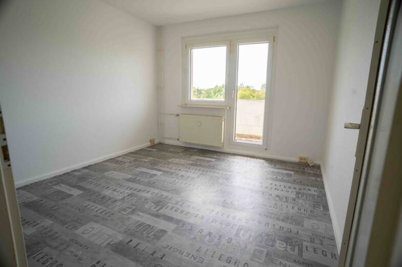 Wohnung zur Miete 360 € 3 Zimmer 55 m² 3. Geschoss Röpersdorfer Straße 23 Prenzlau Prenzlau 17291