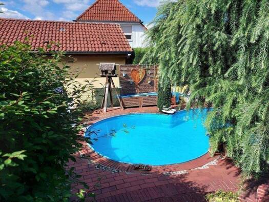 Einfamilienhaus zum Kauf 245.000 € 4 Zimmer 110 m² 922 m² Grundstück frei ab sofort Nedlitz Zerbst/Anhalt 39264