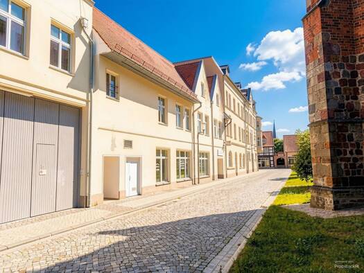 Bar/Café zum Kauf 380.000 € 950 m² Gastrofläche 298 m² Grundstück Stendal Stendal 39576