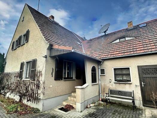 Doppelhaushälfte zum Kauf 230.000 € 5 Zimmer 92 m² 1.020 m² Grundstück Weinböhla 01689