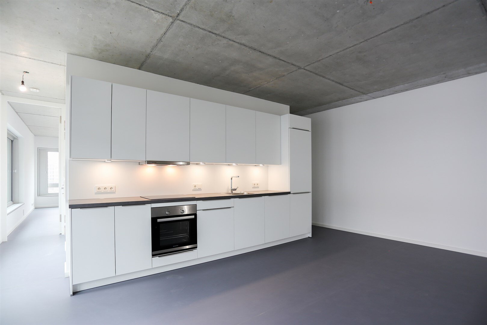 Wohnung zur Miete 2.100 € 3 Zimmer 87,5 m²<br/>Wohnfläche 3.<br/>Geschoss George-Stephenson-Straße 14 Moabit Berlin 10557