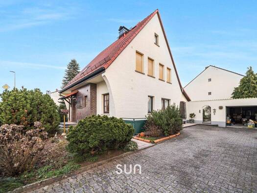 Einfamilienhaus zum Kauf 699.000 € 7 Zimmer 141 m² 593 m² Grundstück Kelsterbach 65451