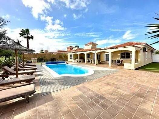 Chalet zum Kauf 749.000 € 3 Zimmer 187 m² Calle El Descanso 1 Antigua 35610