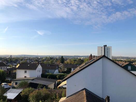 Wohnung zur Miete 880 € 3 Zimmer 93 m² Geschoss 1/2 frei ab 01.02.2026 Neuwied 56564