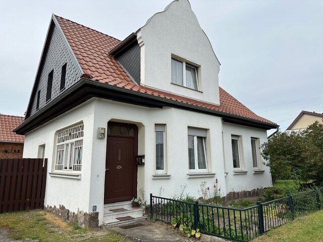 Einfamilienhaus zum Kauf 129.000 € 6 Zimmer 160 m²<br/>Wohnfläche 1.865 m²<br/>Grundstück Börgitz Stendal 39576