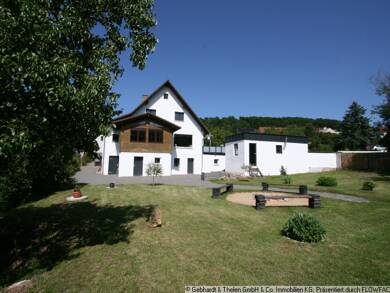 Einfamilienhaus zum Kauf 449.500 € 5 Zimmer 152 m² 2.081 m² Grundstück Scheidegasse 12 Henneberg Henneberg 98617