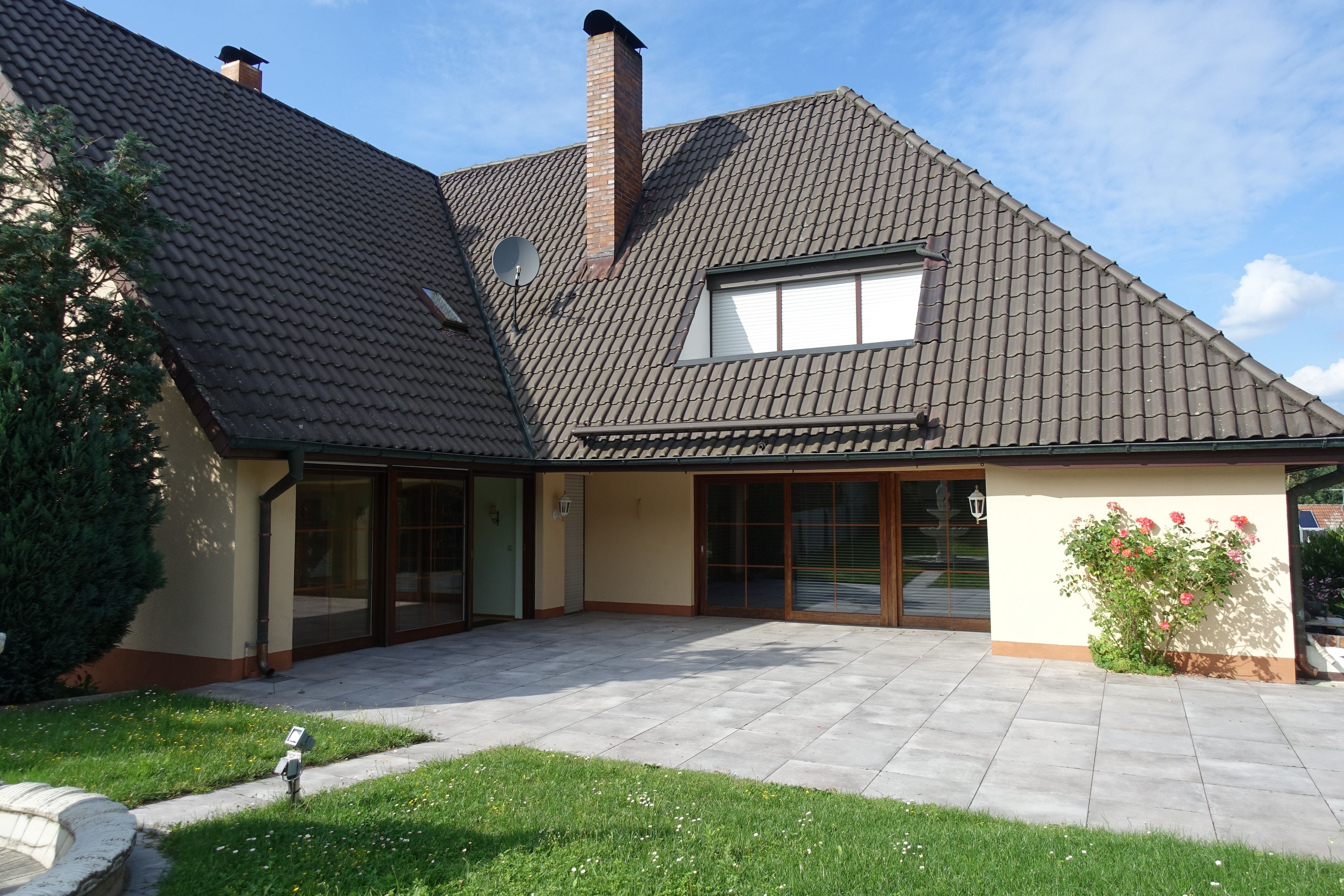 Einfamilienhaus zum Kauf 797.000 € 7 Zimmer 302 m²<br/>Wohnfläche 1.208 m²<br/>Grundstück Heroldsberg 17 Dietersdorf Schwabach 91126