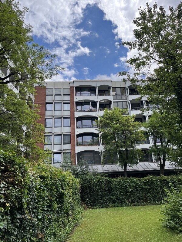 Büro-/Praxisfläche zum Kauf 945.000 € 7 Zimmer 183 m²<br/>Bürofläche Steinhausen München 81675