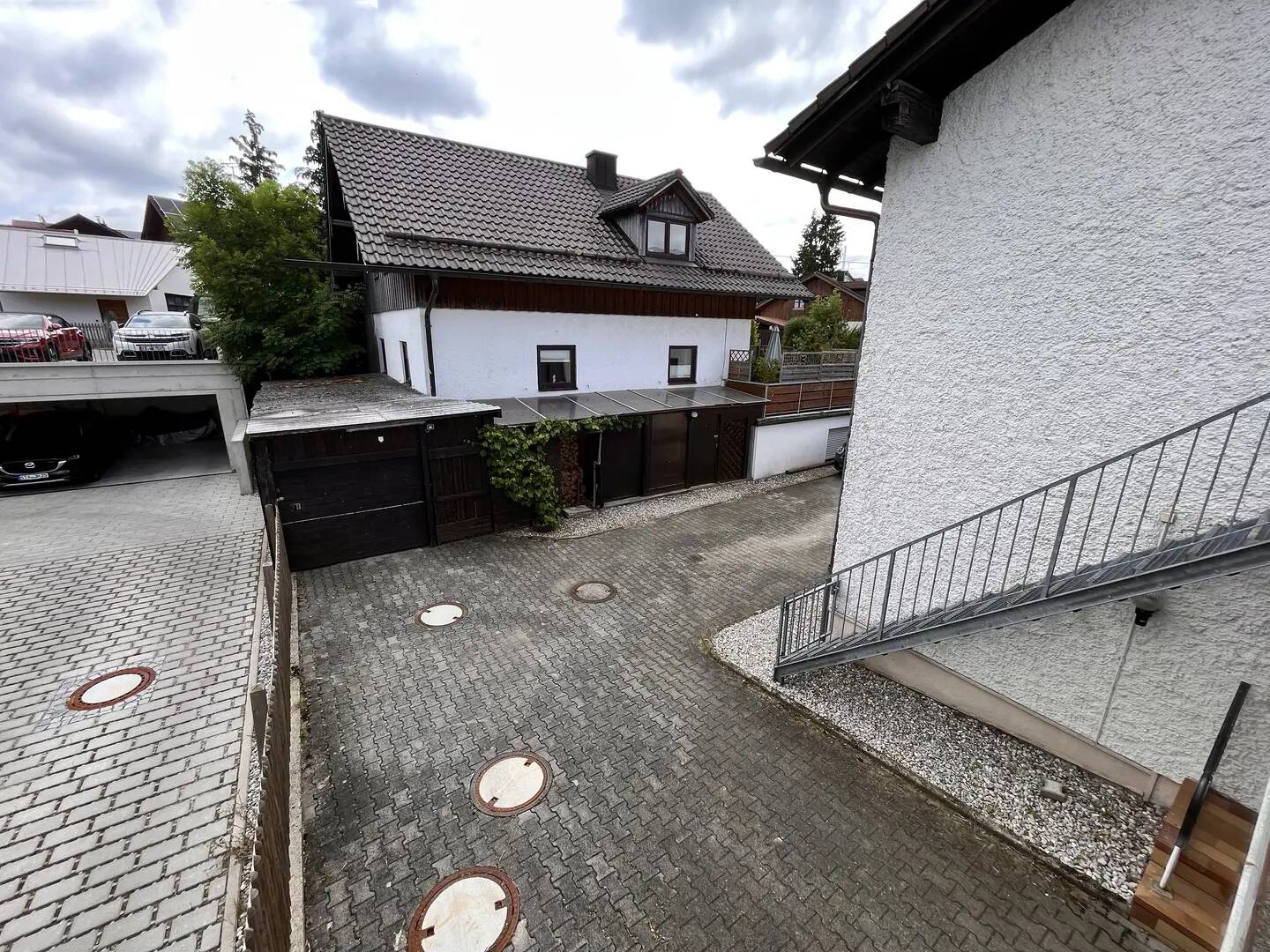 Property thumbnail 2