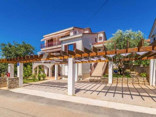 Haus zum Kauf 625.000 € 9 Zimmer 410 m² Vukovar