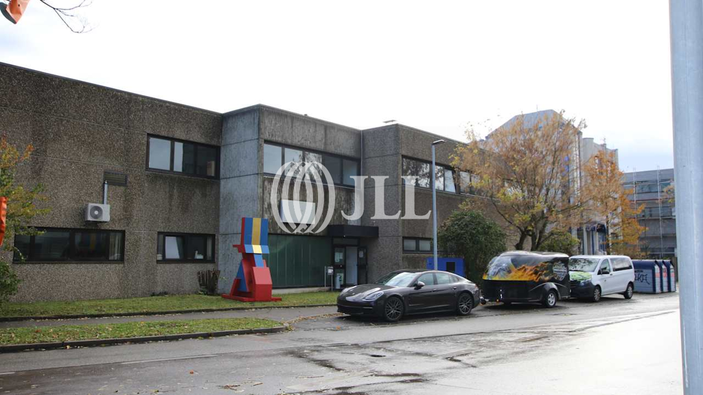 Lagerhalle zur Miete provisionsfrei 410 m² Lagerfläche teilbar ab 110 m² Degerloch Stuttgart 70597