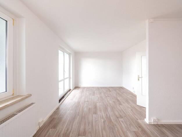 Wohnung zur Miete 371 € 2 Zimmer 50,4 m² 1. Geschoss frei ab 01.10.2026 Gerhard-Marcks-Straße 12 Südliche Neustadt West 06124