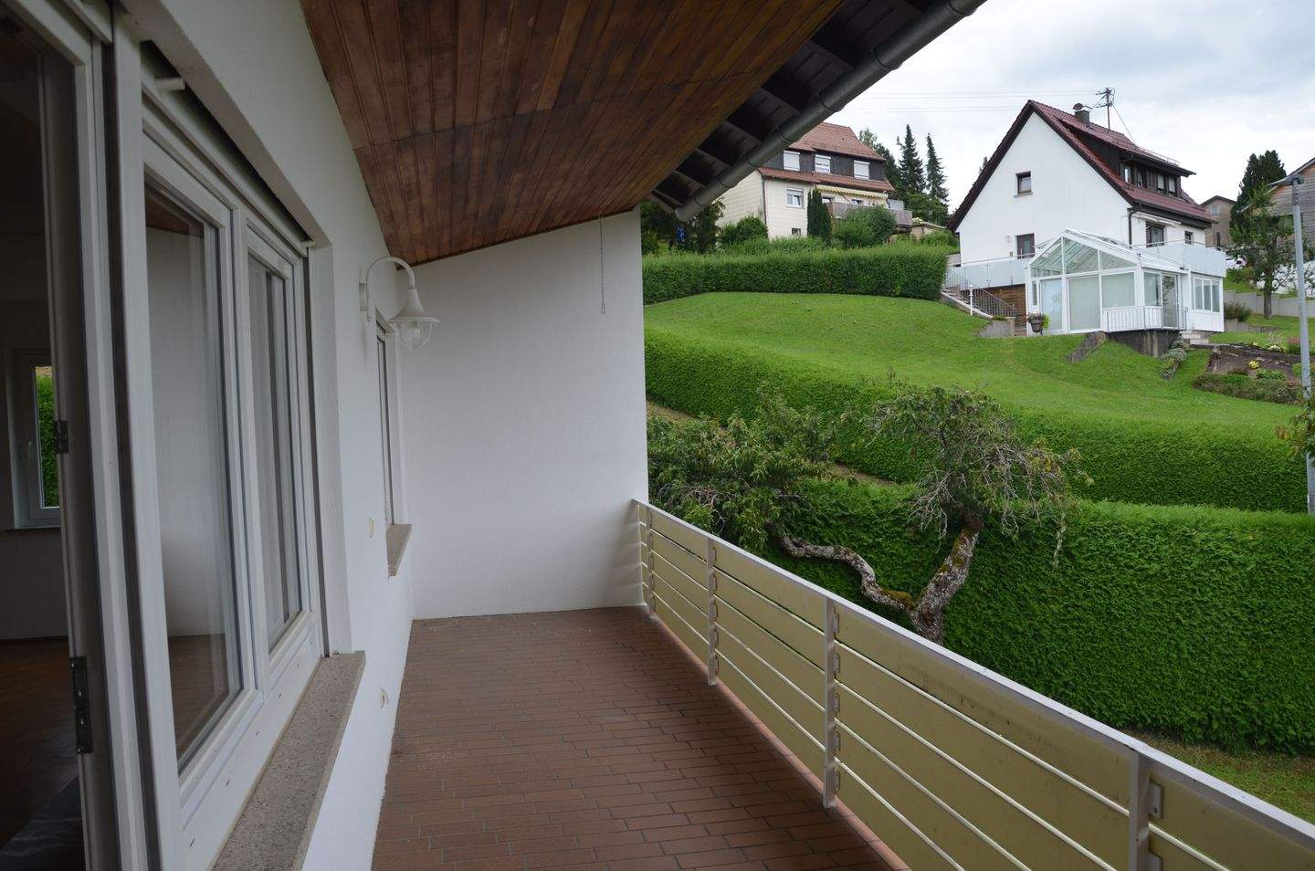 Immobilie in Jungingen - Traumhaft Wohnen in großzügiger 5-Zimmer-Wohnung in Top-Lage - Bild 2