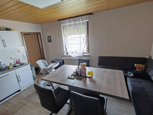 Wohnung zur Miete 550 € 3 Zimmer 75 m² Geschoss EG/2 frei ab 01.09.2026 Marktleugast Marktleugast 95352