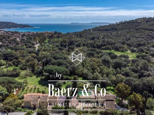 Haus zum Kauf 3.230.000 € 12 Zimmer 395 m² 3.586 m² Grundstück Les Calanques le lavandou 83980