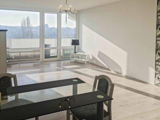 Wohnung zum Kauf 195.000 € 2 Zimmer 68,3 m² 8. Geschoss Offenbach am Main 63067