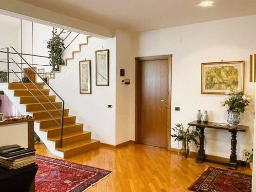 Haus zum Kauf 1.100.000 € 862 m² Montopoli 56020