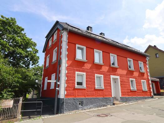 Haus zum Kauf 269.000 € 6 Zimmer 188 m² 631 m² Grundstück Schwarzenbach a Wald Schwarzenbach a.Wald 95131