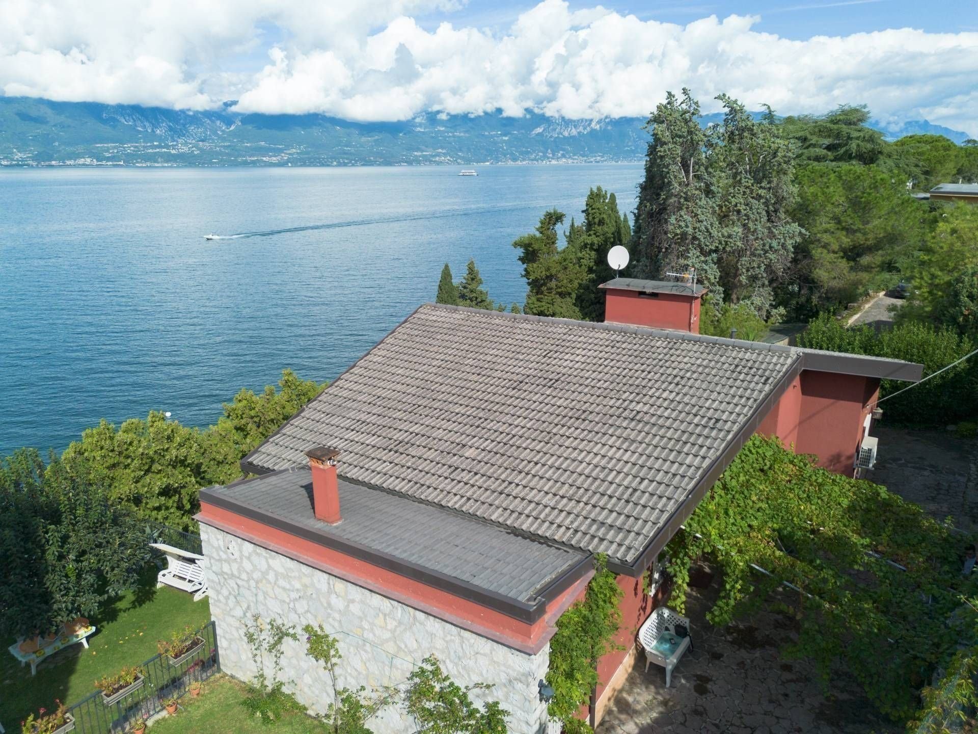 Villa zum Kauf 1.230.000 € 7 Zimmer 230 m²<br/>Wohnfläche Torri del Benaco 37010