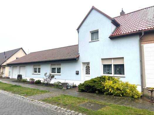 Einfamilienhaus zum Kauf 149.000 € 4 Zimmer 128 m² 628 m² Grundstück frei ab sofort Karow Jerichow 39307