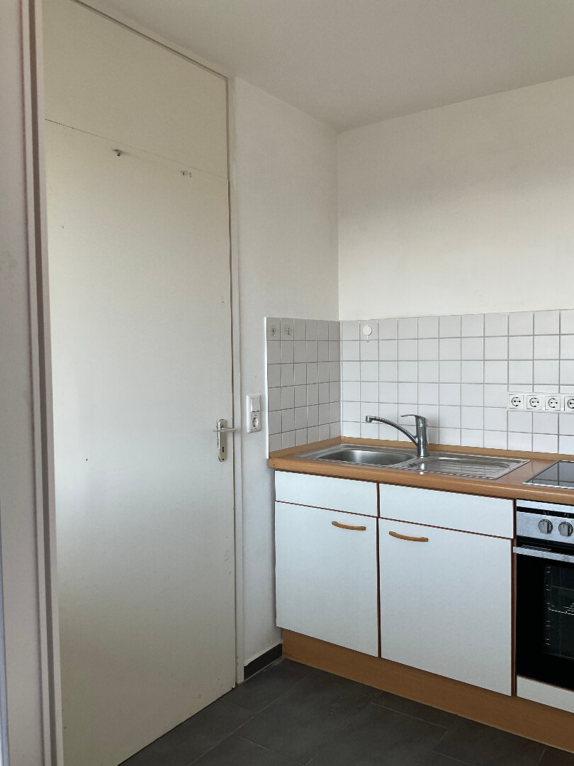 Wohnung zur Miete 448 € 1 Zimmer 35 m²<br/>Wohnfläche 8.<br/>Geschoss 01.03.2025<br/>Verfügbarkeit Bessemerstr. 51 Schafhof Nürnberg 90411