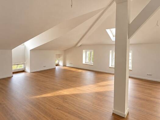 Wohnung zur Miete - Erstbezug 990 € 3 Zimmer 72 m² 4. Geschoss frei ab sofort Altstadt Passau 94032